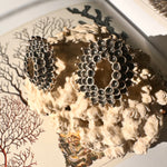 Load image into Gallery viewer, Aros Boca de Coral. Plata Negra