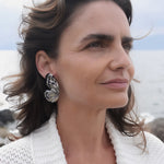 Load image into Gallery viewer, Hoops Illustration Half Butterfly Tatochila M with pin