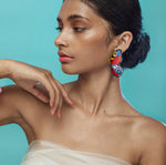 Load image into Gallery viewer, Hoops Illustration Medium Peacock Butterfly M with pin