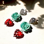 Load image into Gallery viewer, Aros Rosa, corazón y Calaca de Plata. Colección Tutti Frutti