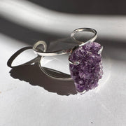 Brazalete Amatista y Baño Plata. Lo vi, lo amé, lo traje