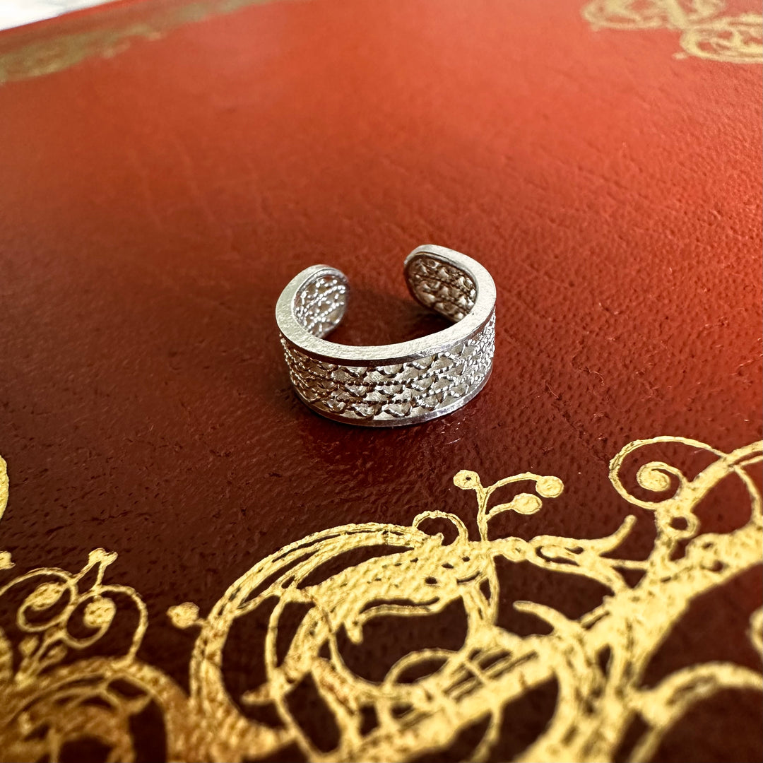 Aro cuff filigrana zigzag de plata. Lo vi lo amé lo traje Colombia