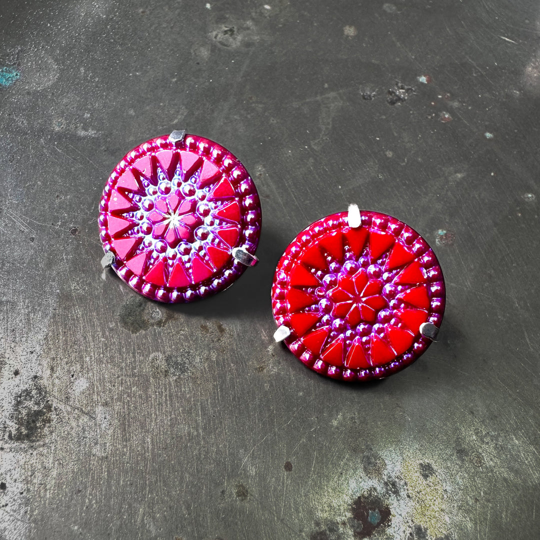 Aros Ensamblaje 121. Cabuchones Rojos