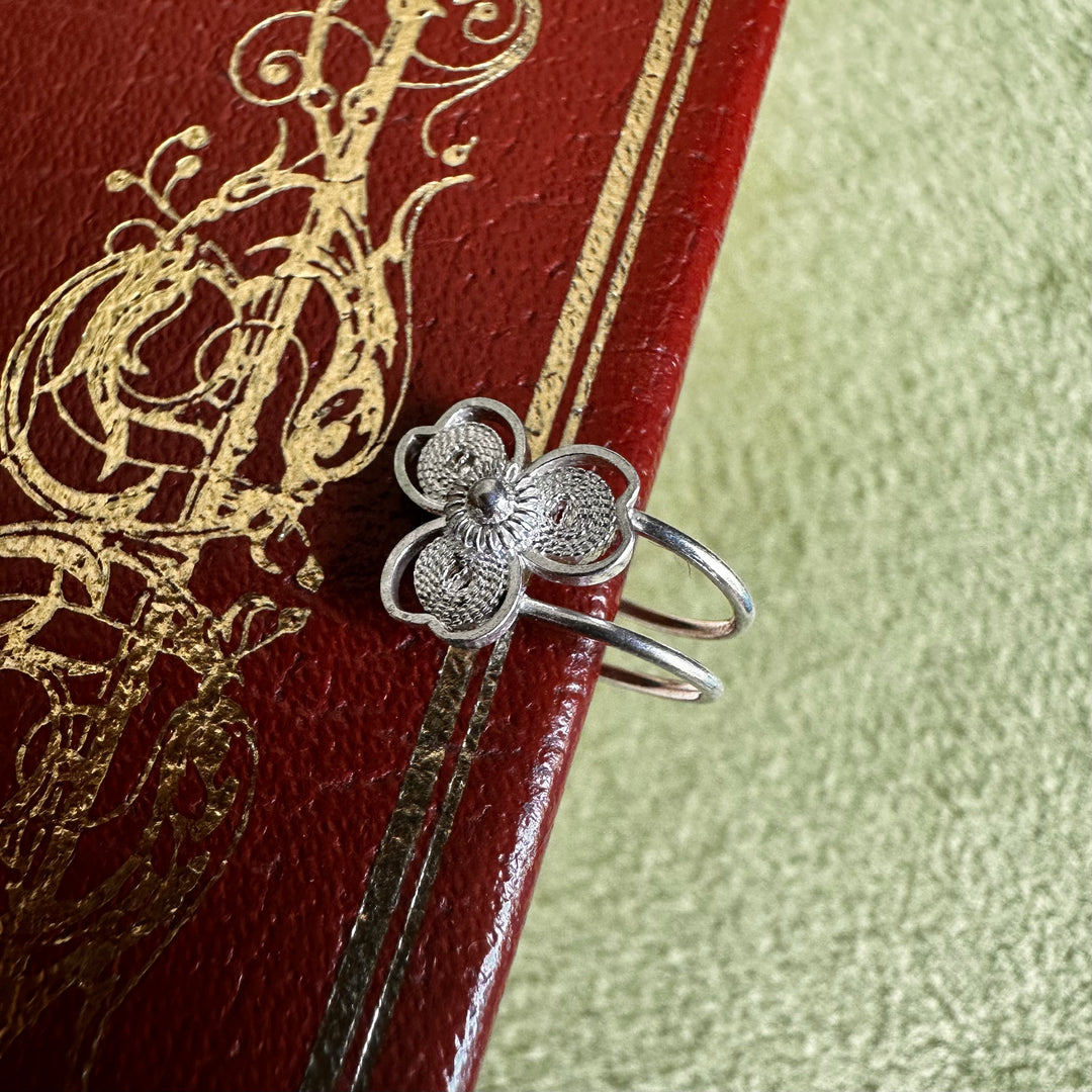 Aro cuff filigrana trébol de plata. Lo vi lo amé lo traje Colombia