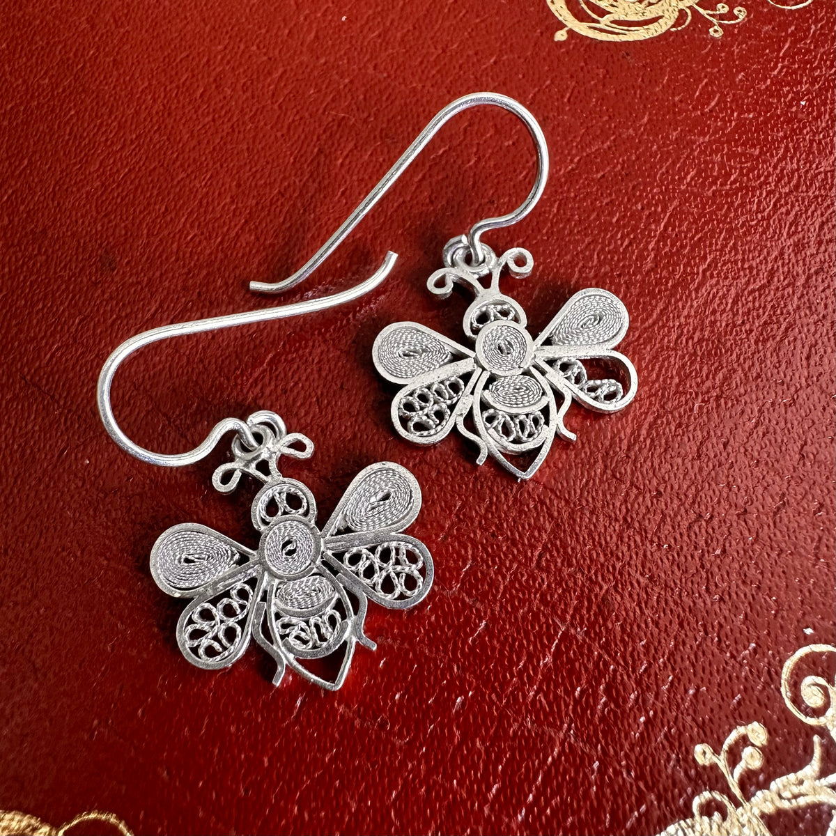 Aros Abeja Filigrana Plata Lo Vi Lo Ame Lo Traje Colombia