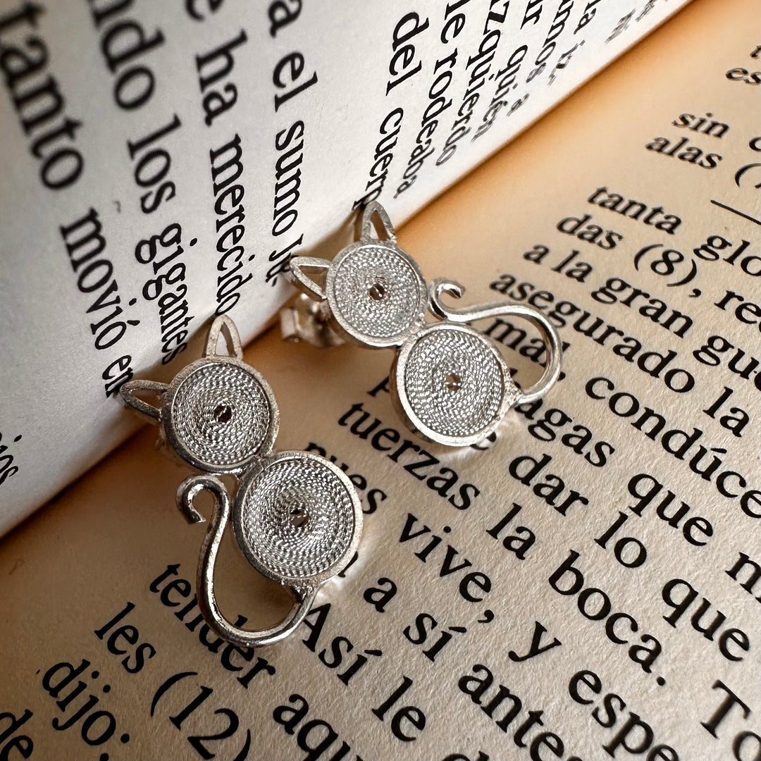 Aro gatos filigrana plata. Lo vi lo amé lo traje Colombia