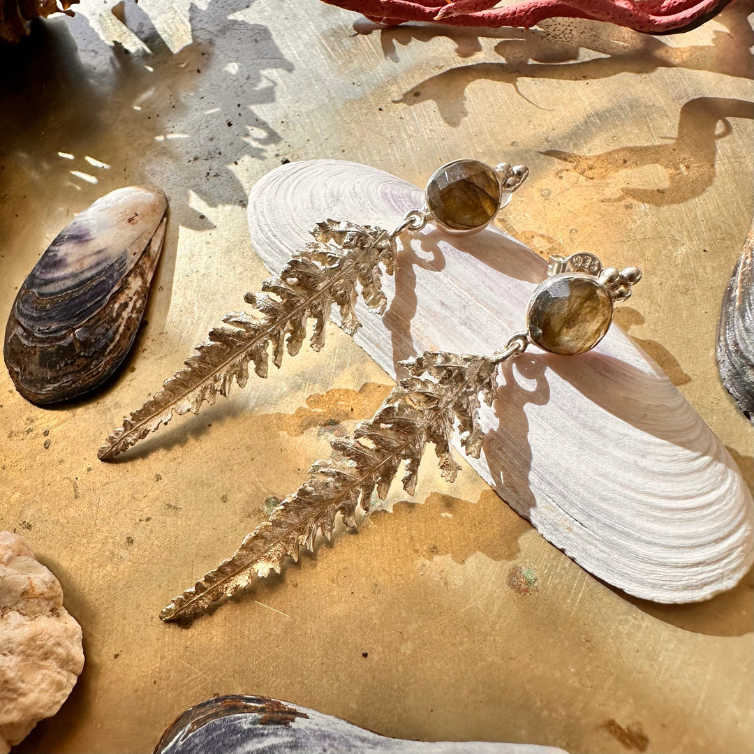 Aros hojas de helecho y labradorita