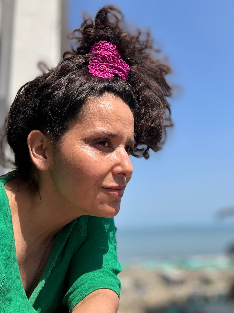 Brazalete Mostaza en Palma de Iraca. Lo vi lo amé lo traje Colombia