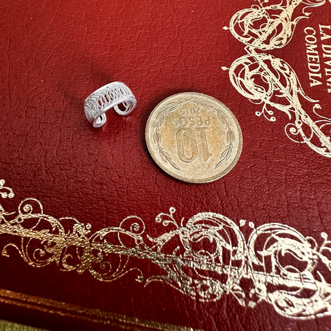 Aro cuff filigrana ondas de plata. Lo vi lo amé lo traje Colombia