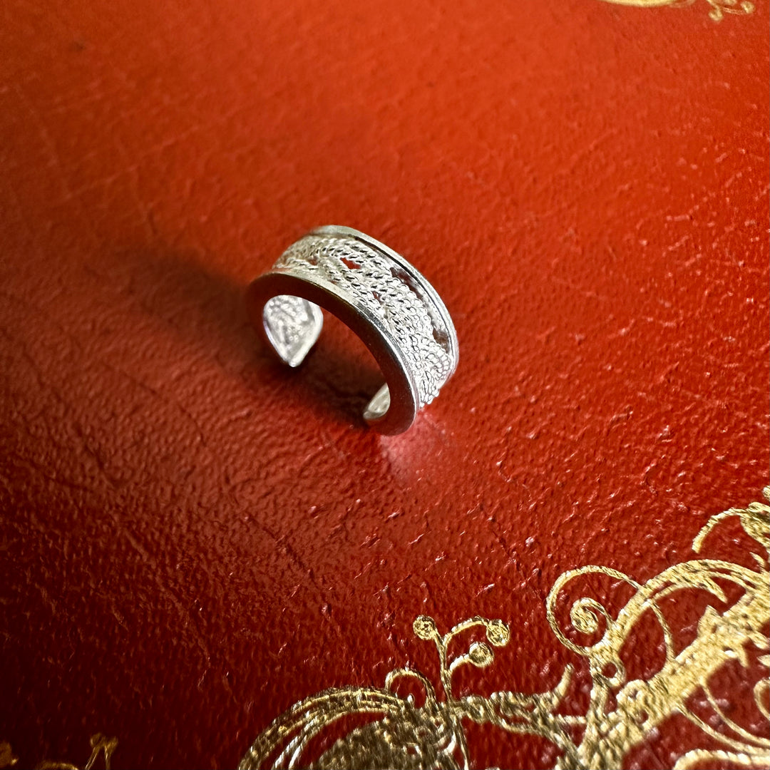 Aro cuff filigrana trenzada de plata. Lo vi lo amé lo traje Colombia