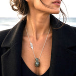Load image into Gallery viewer, Natural Agate perfume and silver picoroco. Only