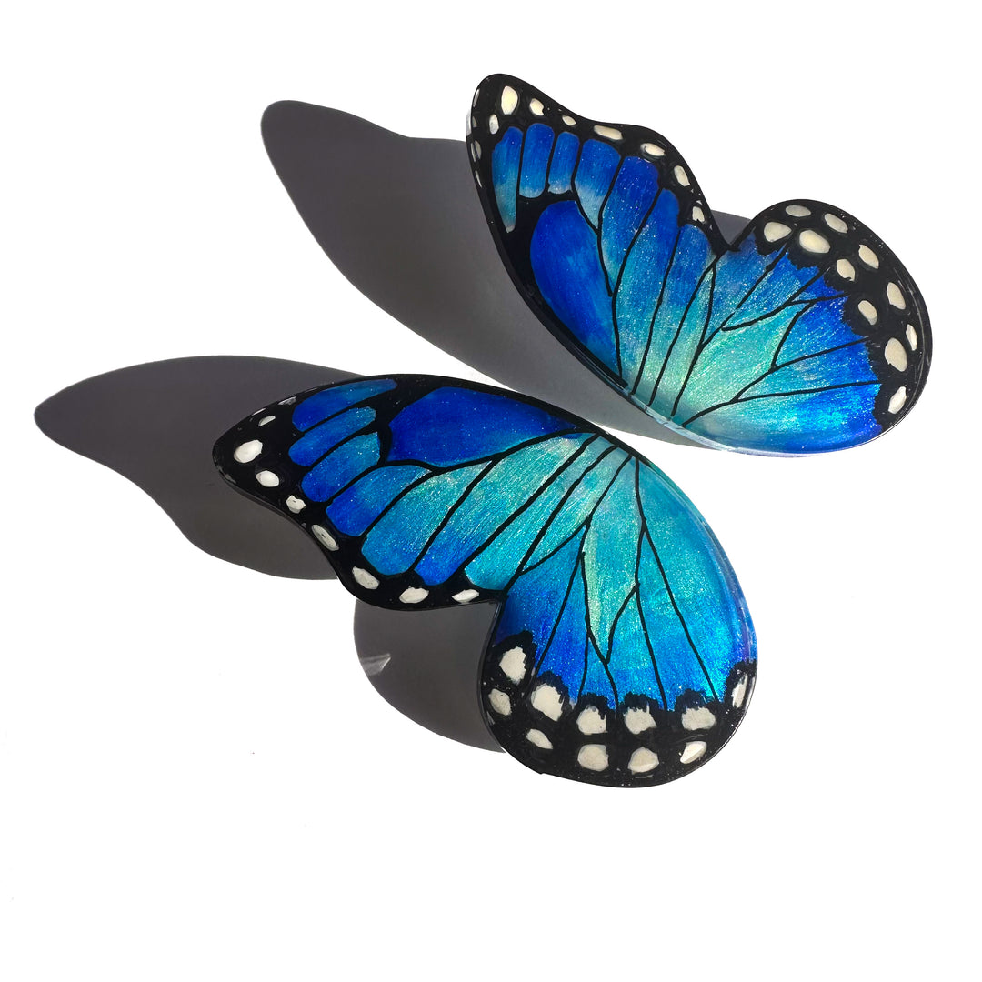 Aros ilustración Mariposa Morpho XL en punta con pin