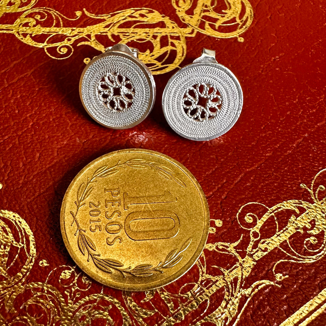 Aros círculo filigrana plata 1cm. Lo vi lo amé lo traje Colombia