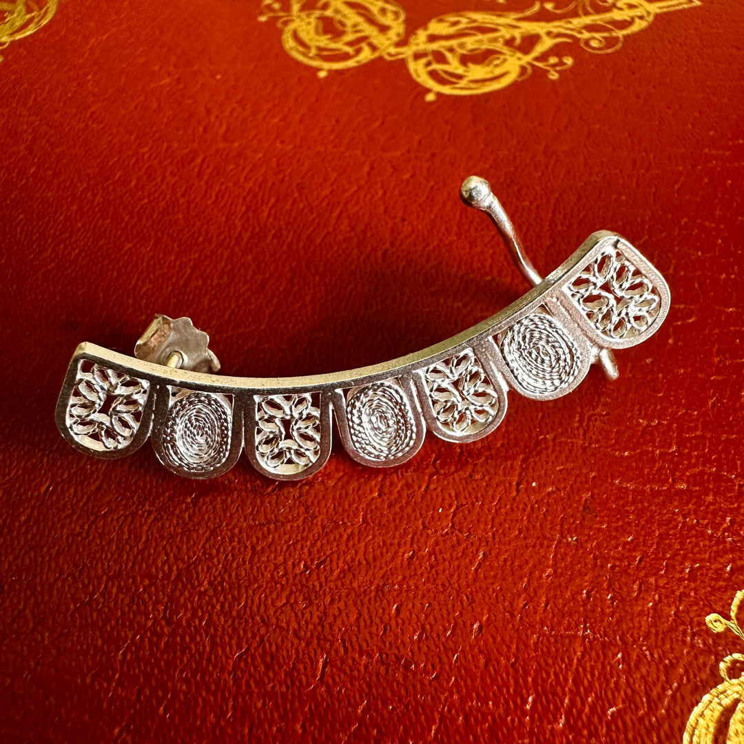 Aro cuff trepador pétalos de plata. Lo vi lo amé lo traje Colombia