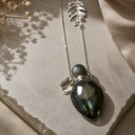 Load image into Gallery viewer, Natural Agate perfume and silver picoroco. Only