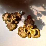 Aros Orquídea en Palma de Iraca Verde Pistacho y Plata. Lo vi lo amé lo traje Colombia