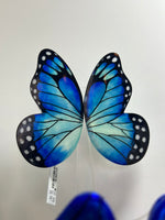 Load image into Gallery viewer, Aros ilustración Mariposa Morpho XL en punta con pin
