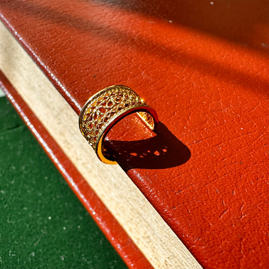 Aro cuff encaje filigrana plata baño oro. Lo vi lo amé lo traje Colombia