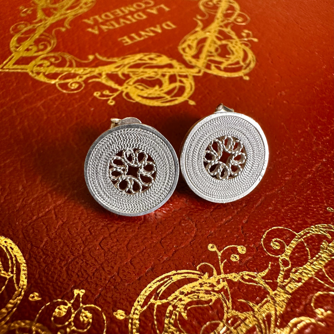 Aros círculo filigrana plata 1cm. Lo vi lo amé lo traje Colombia