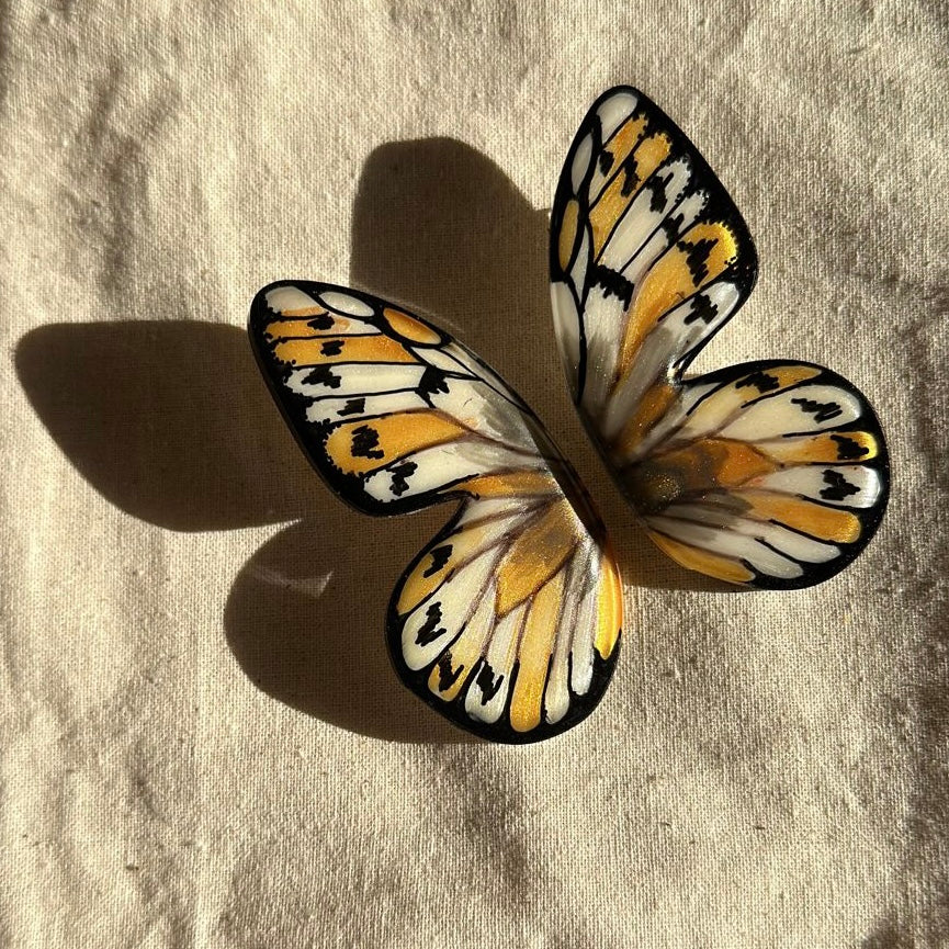 Aros Ilustración Media Mariposa Tatochila XL con pin