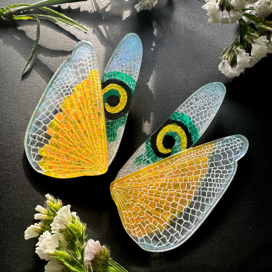 Aros Ilustración Gran Mantis Flor 9cm