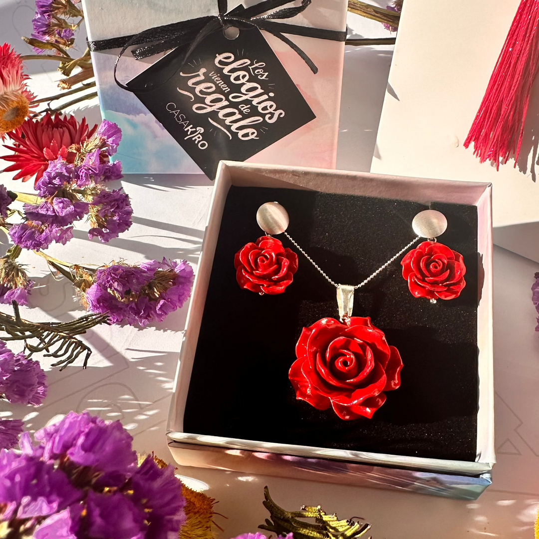 Conjunto Aros + Collar Rosas y Plata