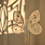 Aros Ilustración Mariposa Nocturna Translúcida XL con pin