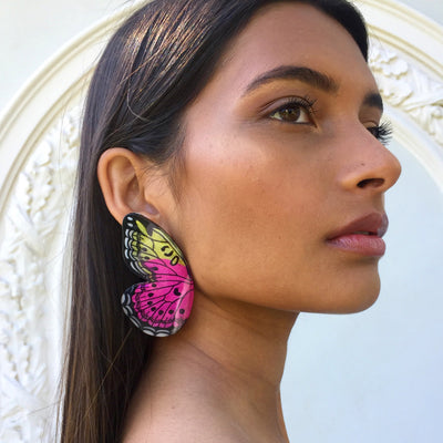 Aros Ilustración Media Mariposa XL Fucsia y Verde con Pin