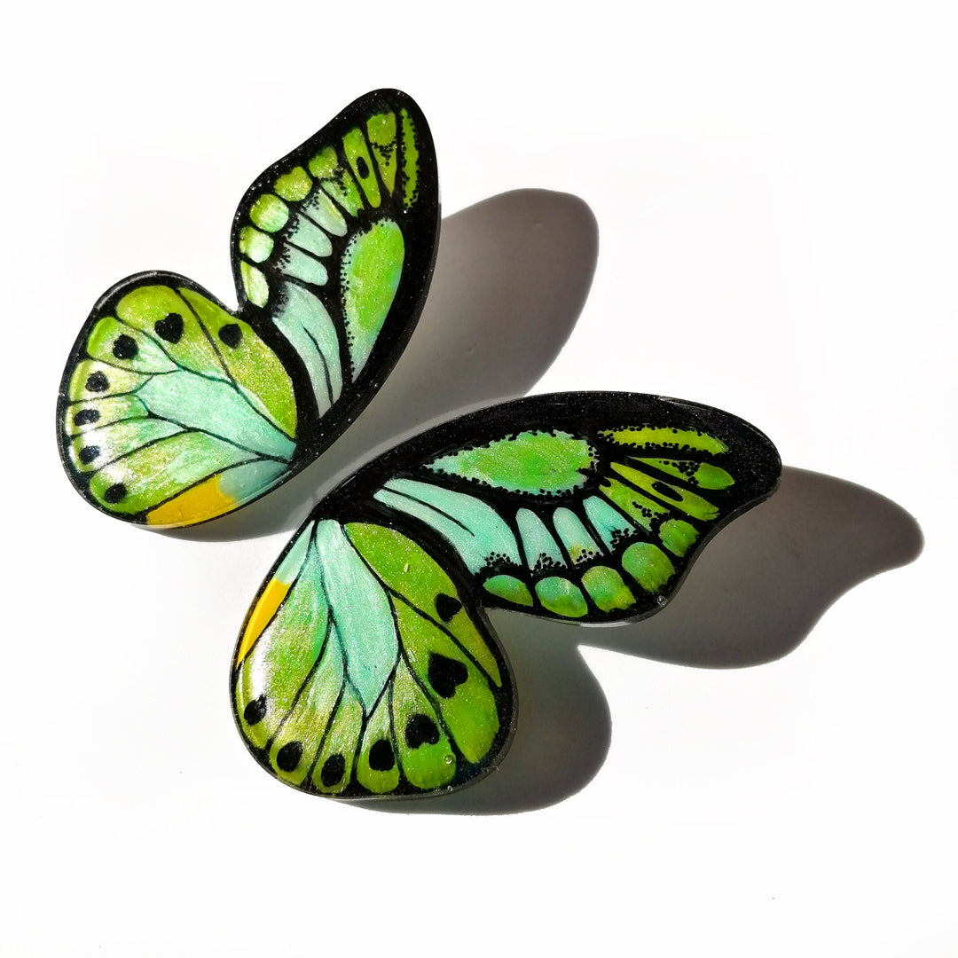 Hoops Illustration Medium Butterfly Bird Wings XL with pin