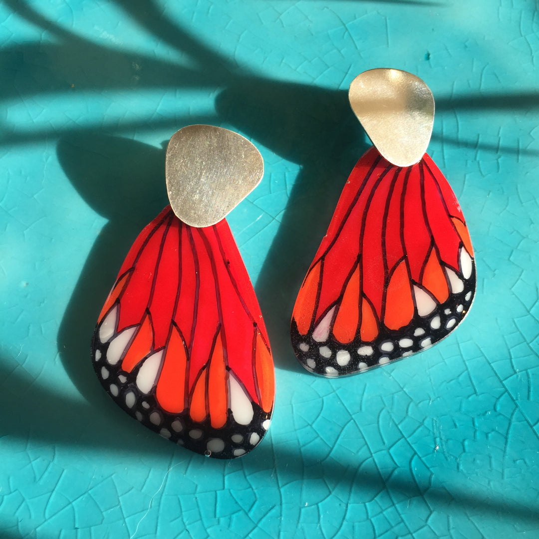 Monarch Butterfly Wings Illustration Hoops with Silver Finger