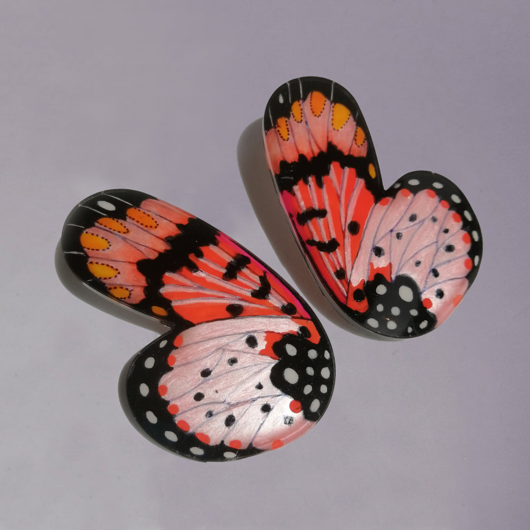Aros Ilustración Media Mariposa Acraea XL con pin no